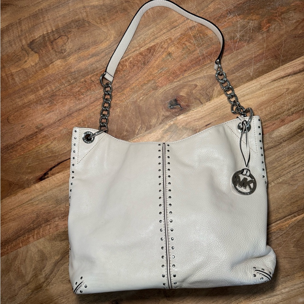 Michael Kors Studded Uptown Astor in Vanilla - Picture 4 of 10
